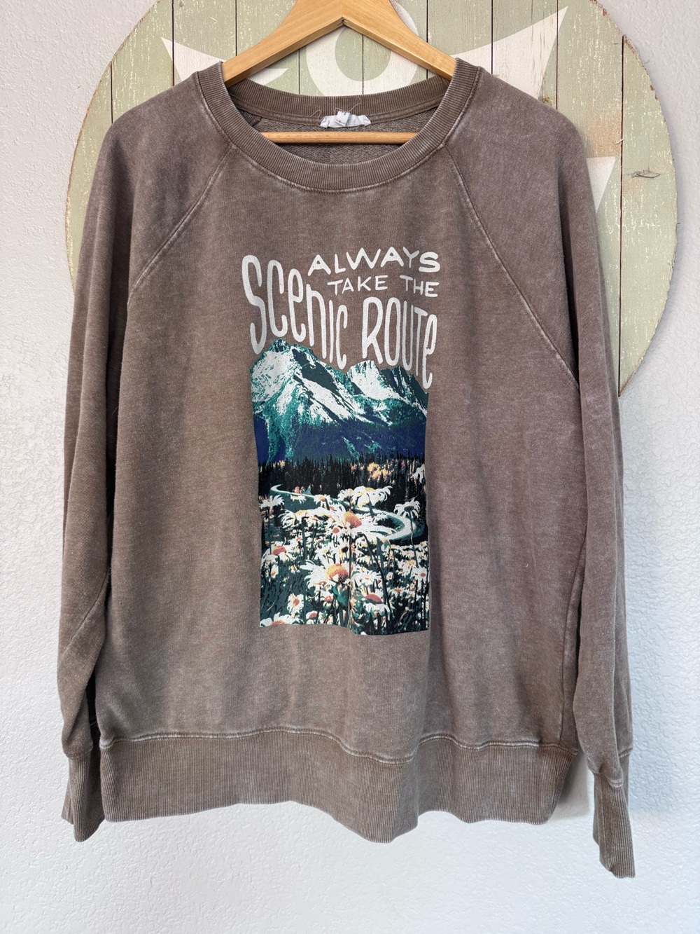 Maurices large crewneck pullover